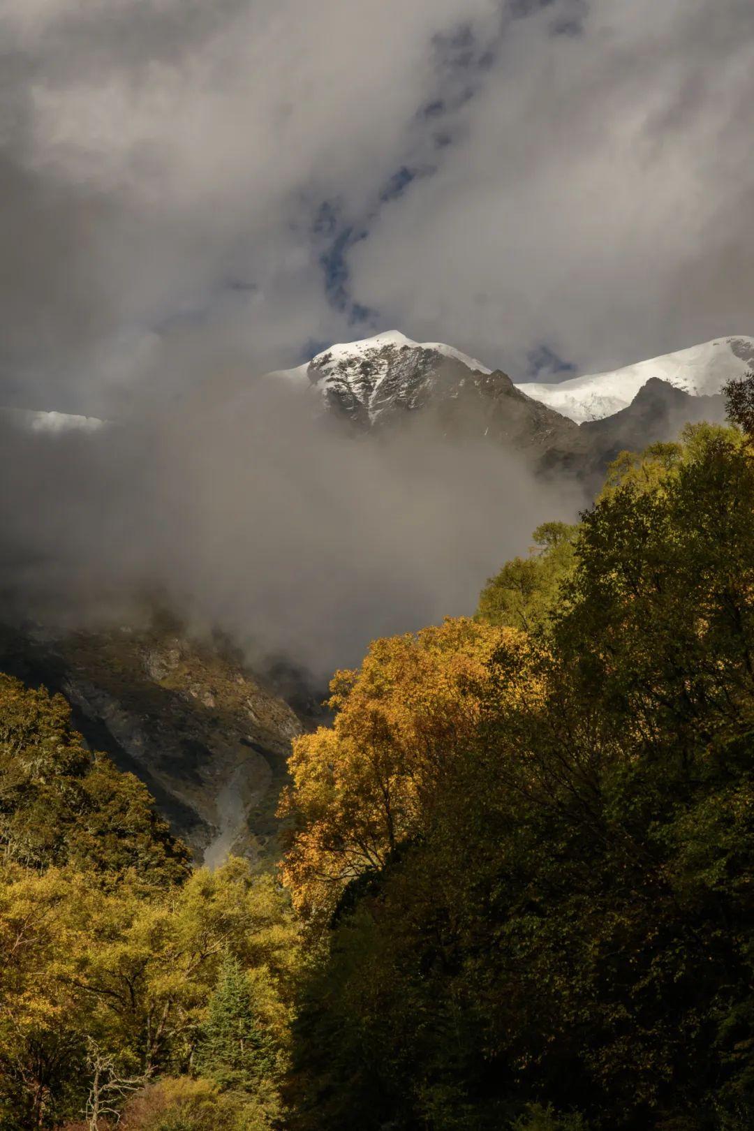 子梅垭口旅游攻略（子梅垭口，为什么是观赏贡嘎雪山的好地方？）